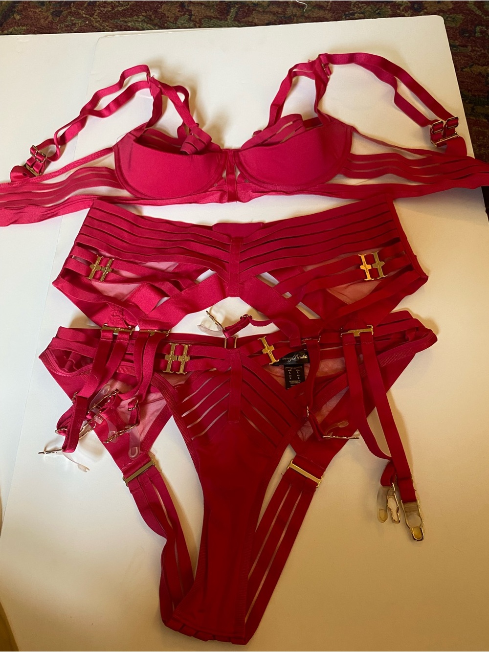 LINDA C Red 4-Piece Lingerie Set: Bra + Brief + Suspender/Garter Belt / 34D-L-L